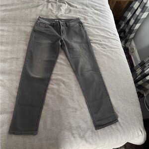 Old Navy Women’s WOW Mid Rise Boyfriend Gray Jeans